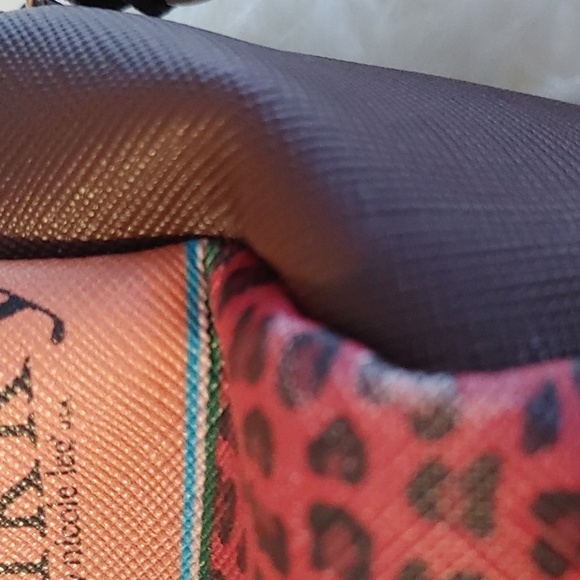 NIKKY BY NICOLE LEE COSMETIC BAG - Picture 13 of 16